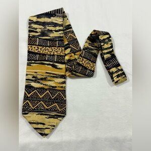 Bugatti Gold Black Abstract Pattern Silk Tie Made USA Classic Wide